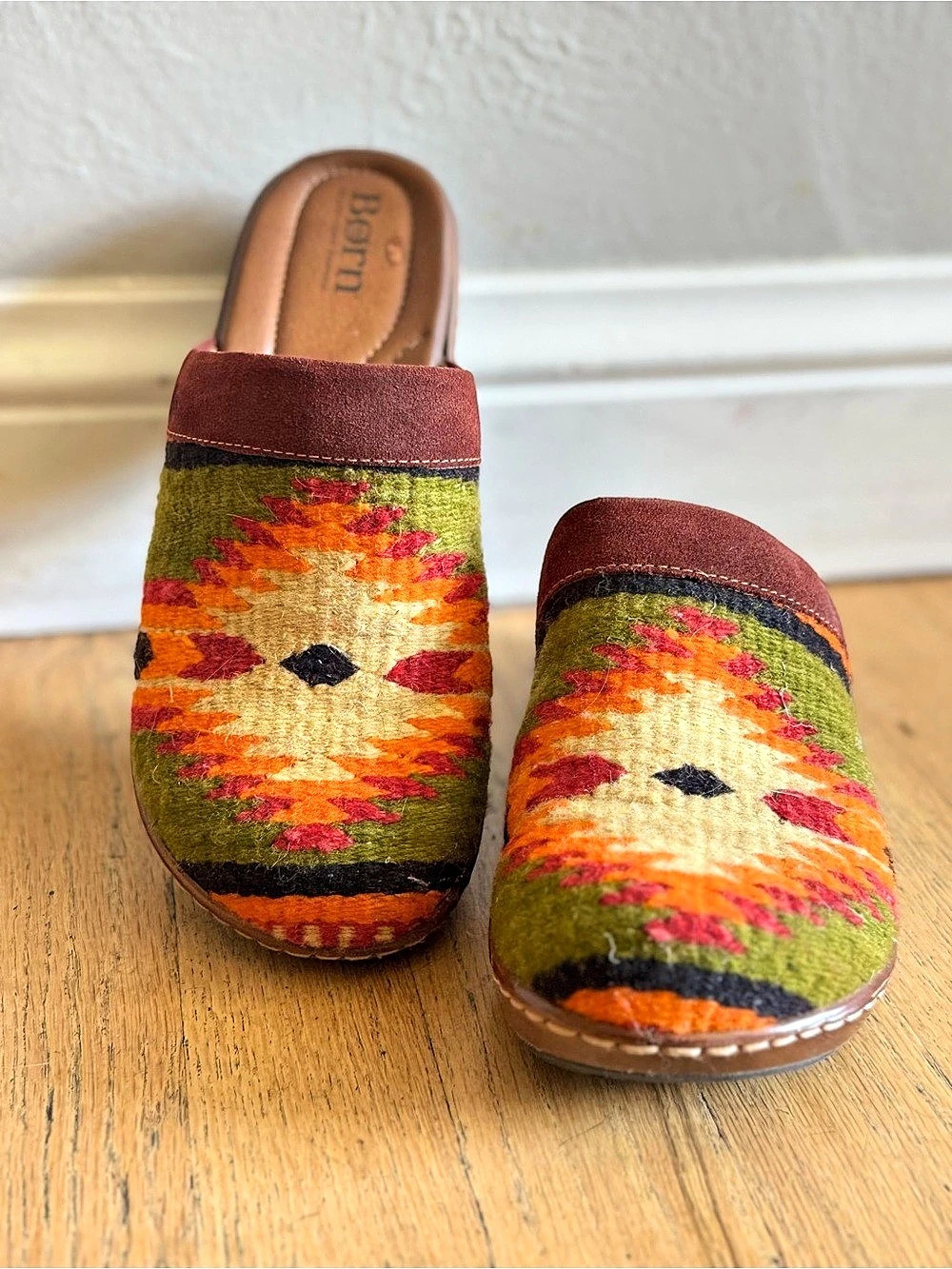 Born Women's Woven Geometric Mules in Green & Red - Picture 3 of 8